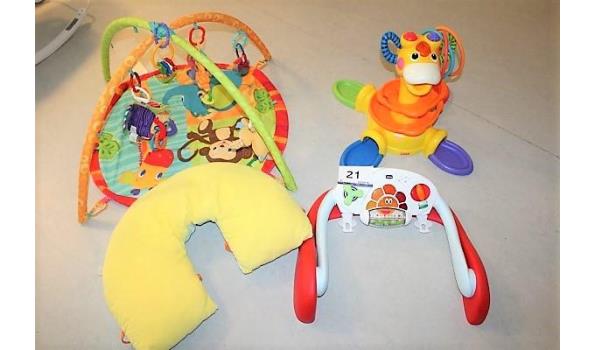 4 divers baby-kinderspeelgoed, wo CHICCO, FISHER PRICE